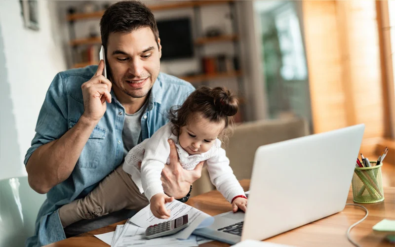 The Pluses and Minuses of Remote Versus Office Work